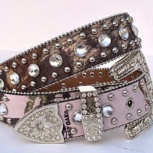 Nocona Women's Pink Mossy Oak and Rhinestone Belt